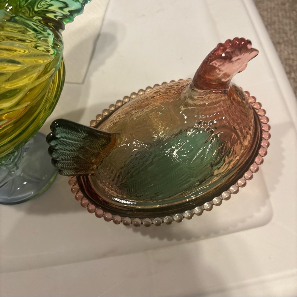 Glass Rooster 11 in Figurine & chicken 7 in on a beaded nest red / green storage - Picture 8 of 11